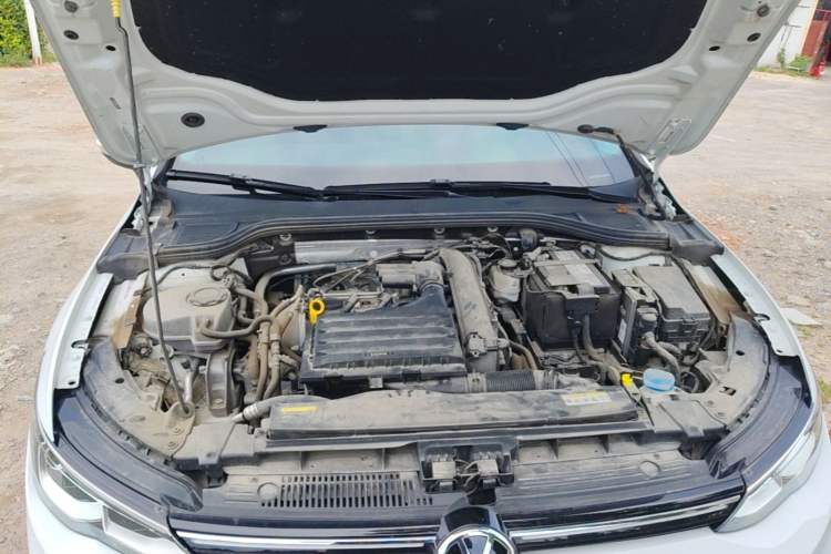 Used Volkswagen Golf 2021 280TSI DSG Pro Engine Bay