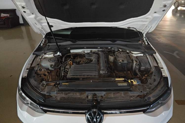 Used Volkswagen Golf 2021 280TSI DSG 30th Anniversary Edition Engine Bay