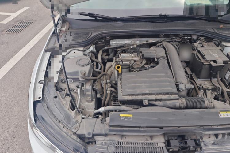 Used Volkswagen Golf 2021 280TSI DSG Pro Engine Bay Right