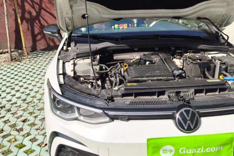 Used Volkswagen Golf 2021 280TSI DSG R-Line Engine Bay Right
