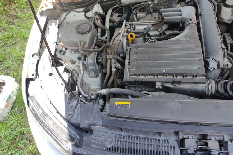 Used Volkswagen Golf 2021 280TSI DSG Pro Engine Bay Right