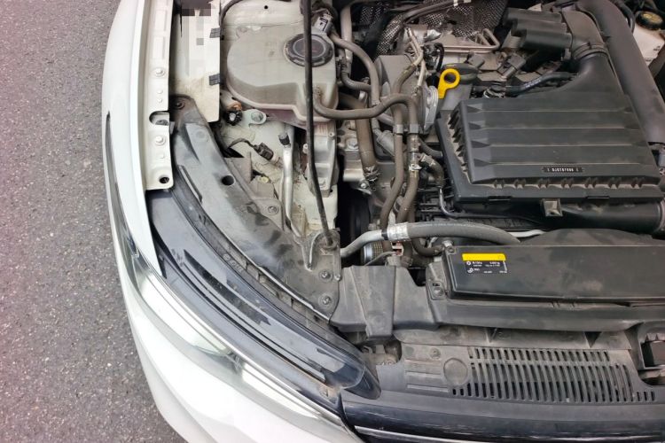Used Volkswagen Golf 2021 280TSI DSG Pro Engine Bay Right