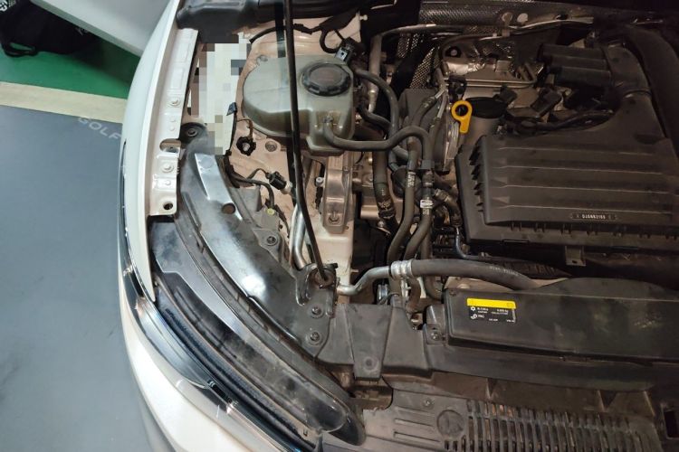 Used Volkswagen Golf 2021 280TSI DSG Pro Engine Bay Right