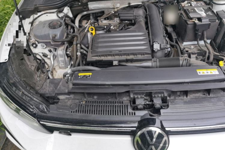Used Volkswagen Golf 2021 280TSI DSG R-Line Engine Bay Right