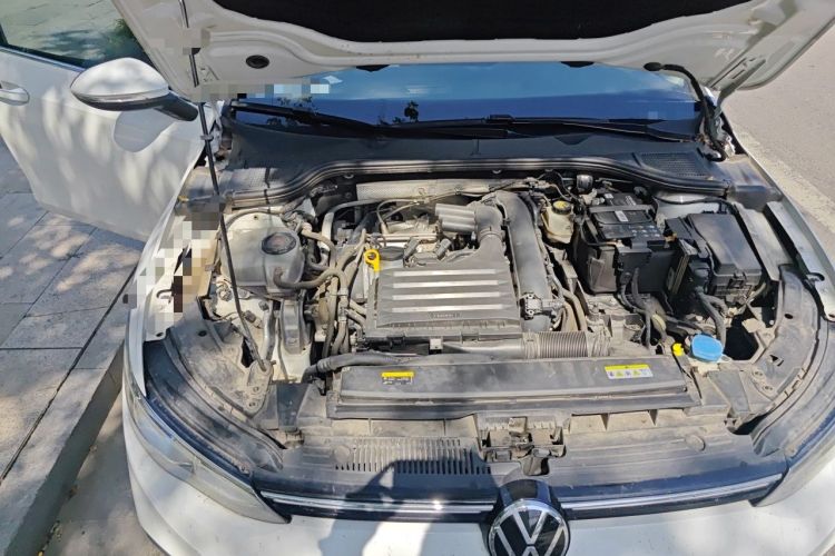 Used Volkswagen Golf 2021 280TSI DSG Pro Engine Bay Right