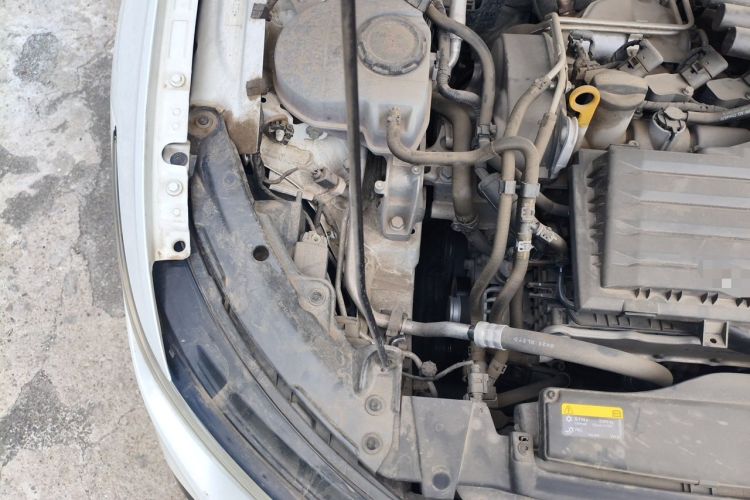 Used Volkswagen Golf 2021 280TSI DSG R-Line Engine Bay Right