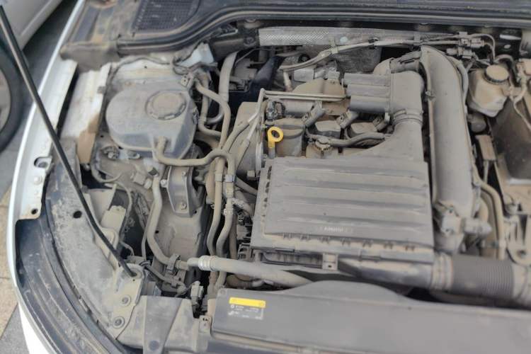Used Volkswagen Golf 2021 280TSI DSG Pro Engine Bay Right