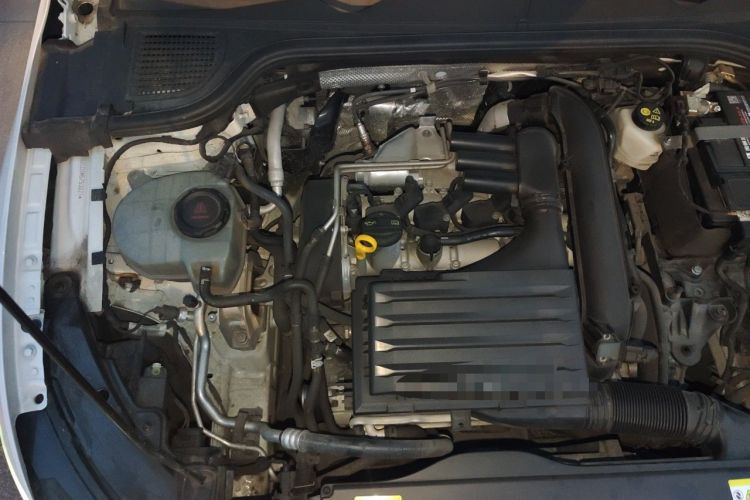 Used Volkswagen Golf 2021 280TSI DSG Pro Engine Bay Right