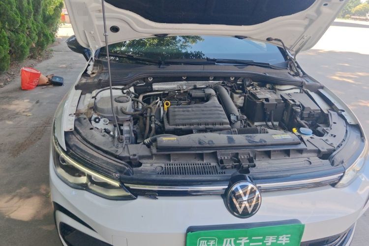 Used Volkswagen Golf 2021 280TSI DSG R-Line Engine Bay Right