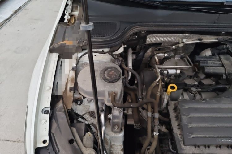 Used Volkswagen Golf 2021 280TSI DSG 30th Anniversary Edition Engine Bay Right