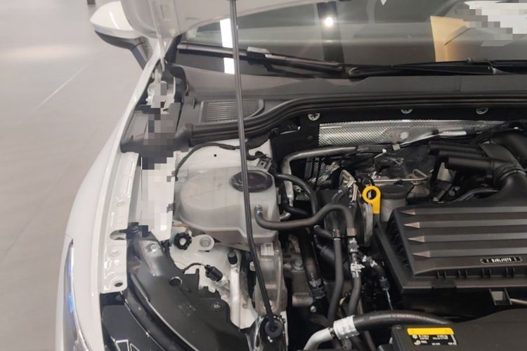 Used Volkswagen Golf 2021 280TSI DSG Pro Engine Bay Right