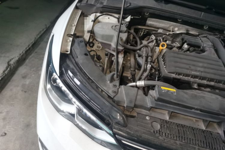Used Volkswagen Golf 2021 280TSI DSG Pro First Edition Engine Bay Right