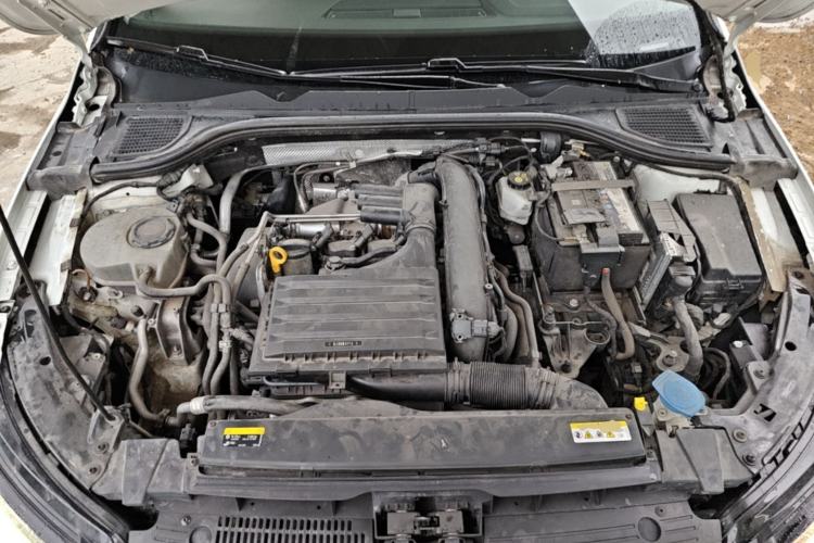 Used Volkswagen Golf 2021 280TSI DSG Pro Engine Bay