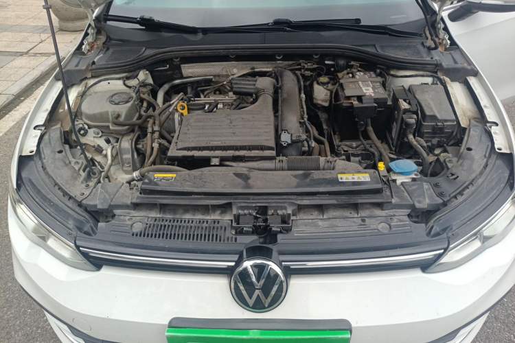 Used Volkswagen Golf 2021 280TSI DSG Pro Engine Bay