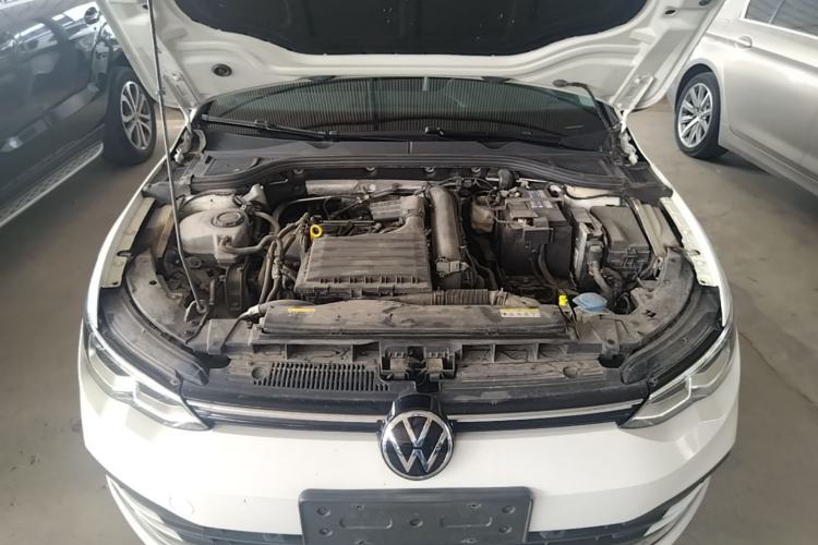 Used Volkswagen Golf 2021 280TSI DSG Pro Engine Bay