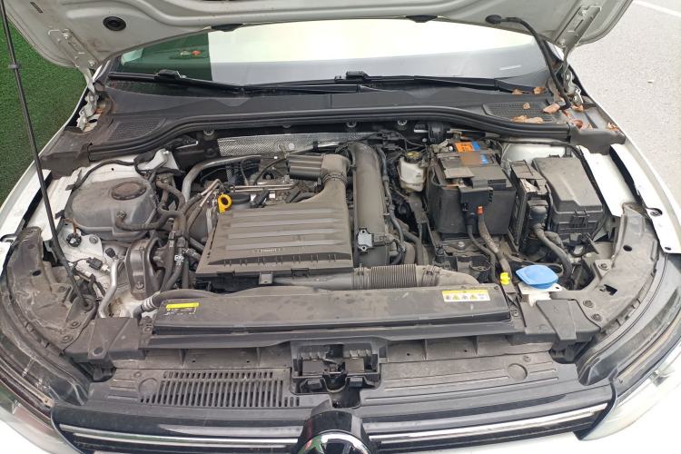 Used Volkswagen Golf 2021 280TSI DSG Pro Engine Bay