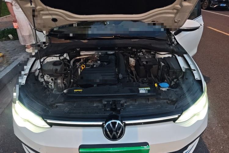 Used Volkswagen Golf 2021 280TSI DSG Pro Engine Bay
