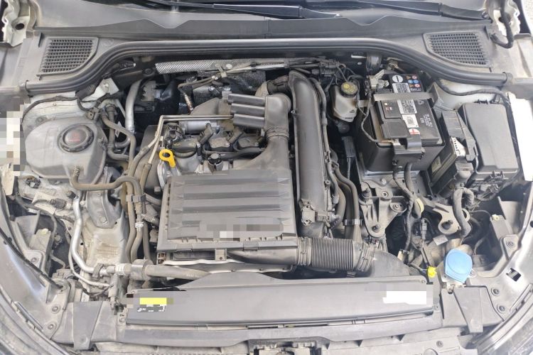 Used Volkswagen Golf 2021 200TSI DSG Pro Engine Bay