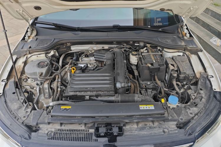 Used Volkswagen Golf 2021 280TSI DSG 30th Anniversary Edition Engine Bay