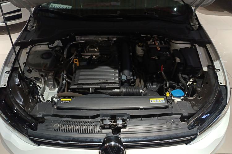 Used Volkswagen Golf 2021 280TSI DSG Pro Engine Bay