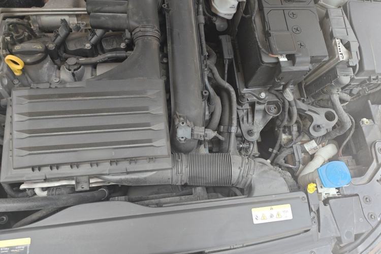 Used Volkswagen Golf 2021 280TSI DSG R-Line Engine Bay