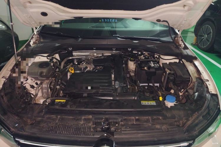 Used Volkswagen Golf 2021 280TSI DSG R-Line Engine Bay