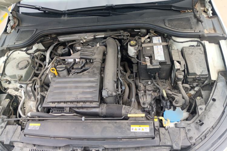 Used Volkswagen Golf 2021 280TSI DSG Pro Engine Bay