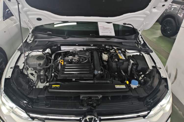 Used Volkswagen Golf 2021 280TSI DSG Pro First Edition Engine Bay