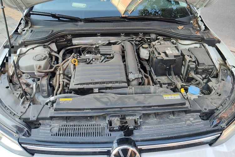 Used Volkswagen Golf 2021 280TSI DSG 30th Anniversary Edition Engine Bay