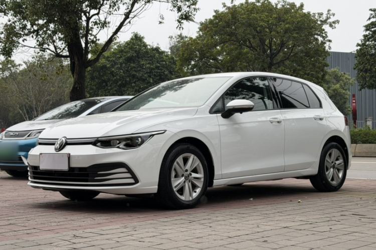 Used Volkswagen Golf 2021 200TSI DSG Guazi used car, China used car export, Used car for sale, Used cars, Cheapest cars for sale