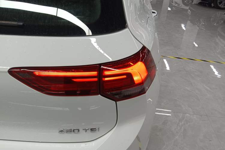 Used Volkswagen Golf 2021 280TSI DSG Pro Exterior 3