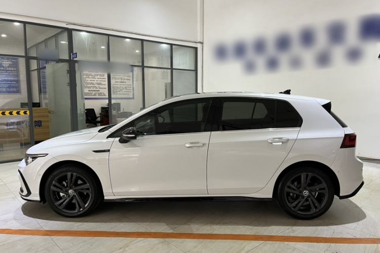 Used Volkswagen Golf 2021 280TSI DSG R-Line Exterior 3