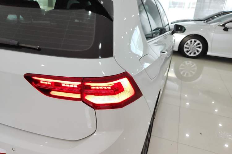 Used Volkswagen Golf 2021 280TSI DSG Pro Exterior 3