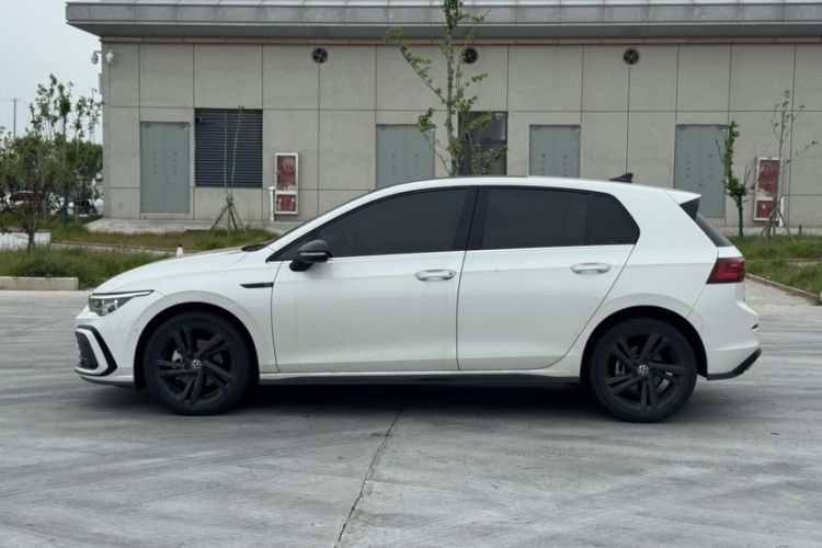 Used Volkswagen Golf 2021 280TSI DSG R-Line Exterior 3