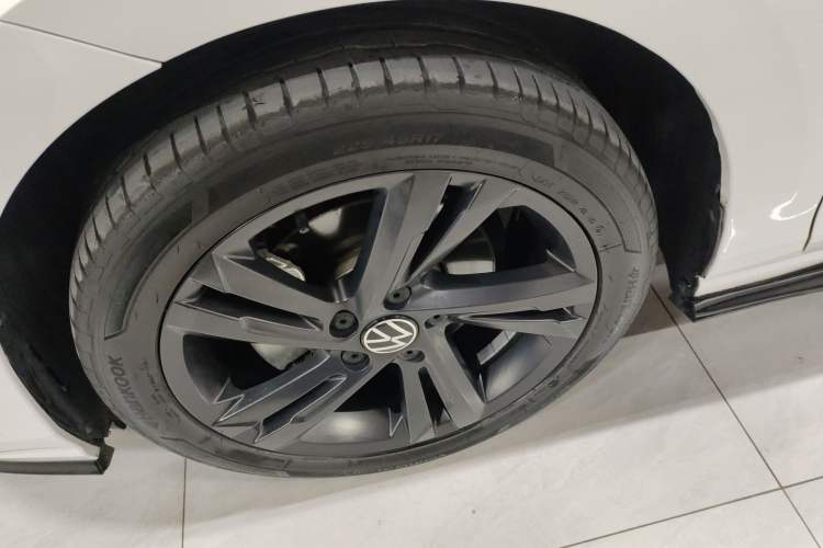 Used Volkswagen Golf 2021 280TSI DSG R-Line Exterior 4