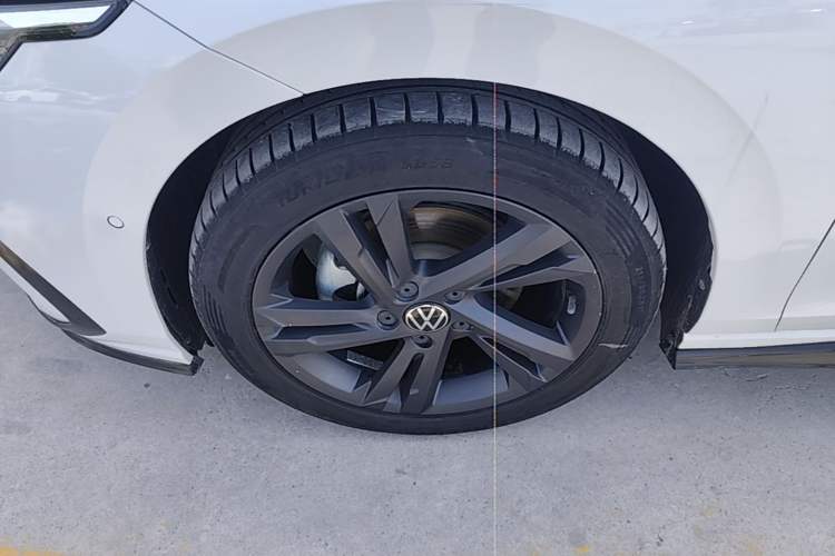 Used Volkswagen Golf 2021 280TSI DSG R-Line Exterior 4