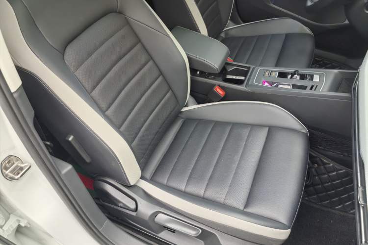 Used Volkswagen Golf 2021 280TSI DSG Pro Exterior 4