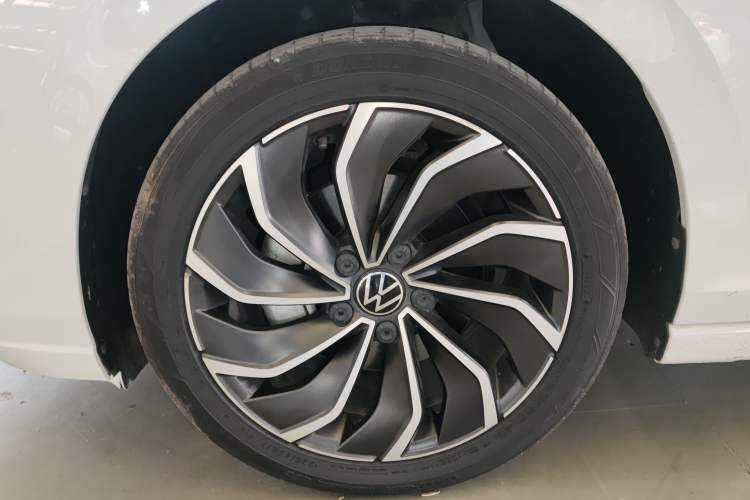 Used Volkswagen Golf 2021 280TSI DSG Pro Exterior 4