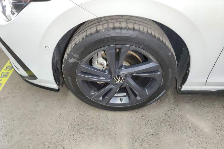 Used Volkswagen Golf 2021 280TSI DSG R-Line Exterior 4