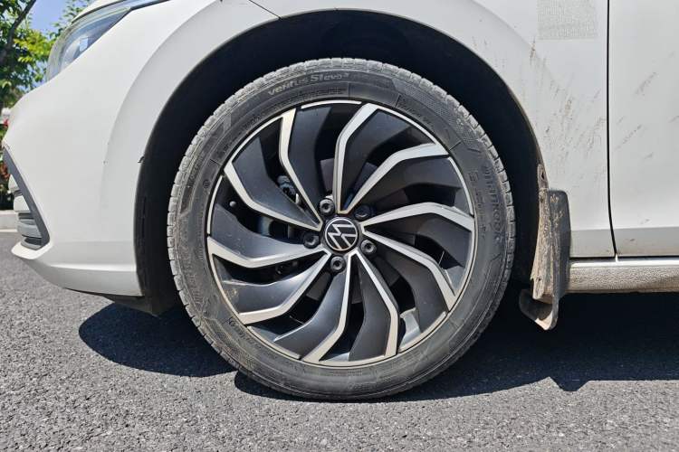 Used Volkswagen Golf 2021 280TSI DSG Pro Exterior 5