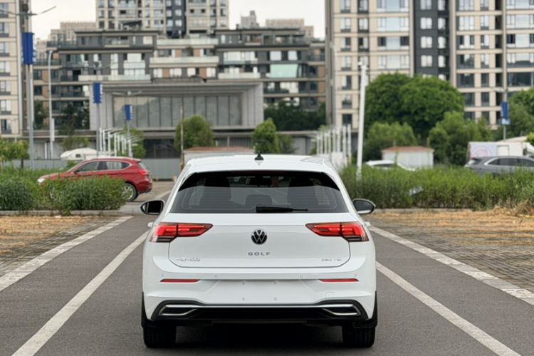 Used Volkswagen Golf 2021 280TSI DSG Pro Exterior 6