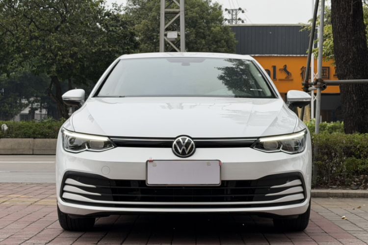 Used Volkswagen Golf 2021 200TSI DSG Exterior 7
