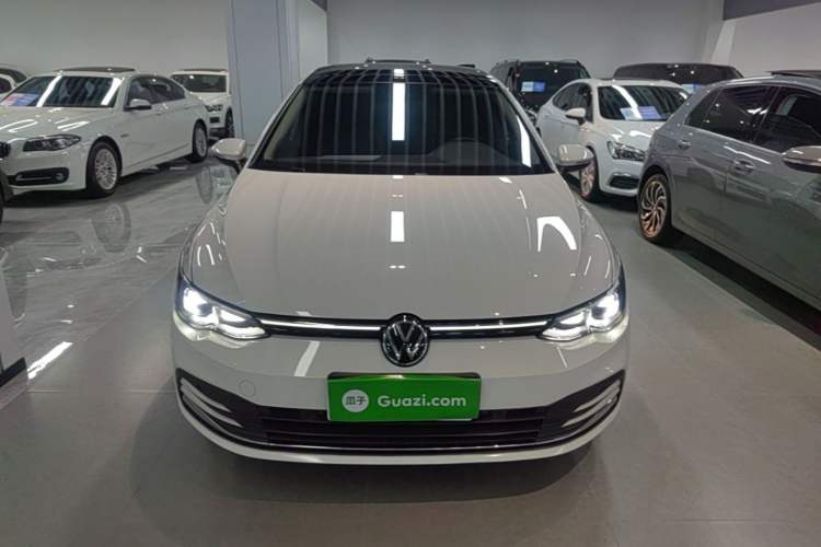 Used Volkswagen Golf 2021 200TSI DSG Pro Front