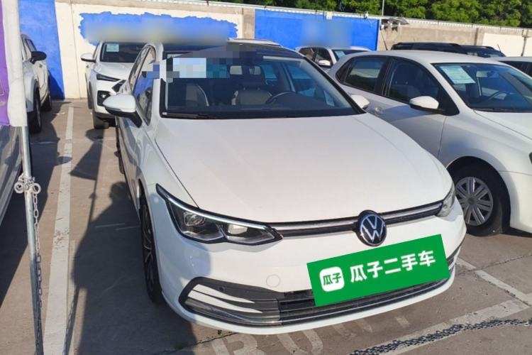Used Volkswagen Golf 2021 280TSI DSG Pro Front Right 45 Deg