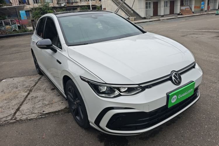 Used Volkswagen Golf 2021 280TSI DSG R-Line Front Right 45 Deg