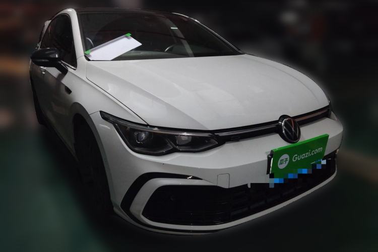 Used Volkswagen Golf 2021 280TSI DSG R-Line Front Right 45 Deg