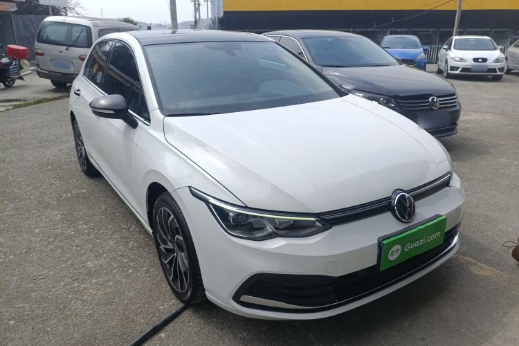 Used Volkswagen Golf 2021 280TSI DSG Pro Front Right 45 Deg