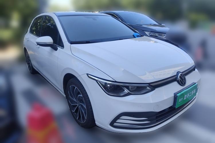 Used Volkswagen Golf 2021 280TSI DSG Pro Front Right 45 Deg
