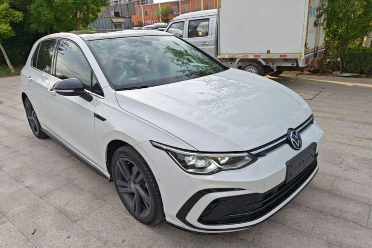 Used Volkswagen Golf 2021 280TSI DSG 30th Anniversary Edition Front Right 45 Deg