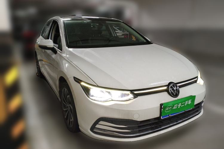 Used Volkswagen Golf 2021 280TSI DSG Pro Front Right 45 Deg